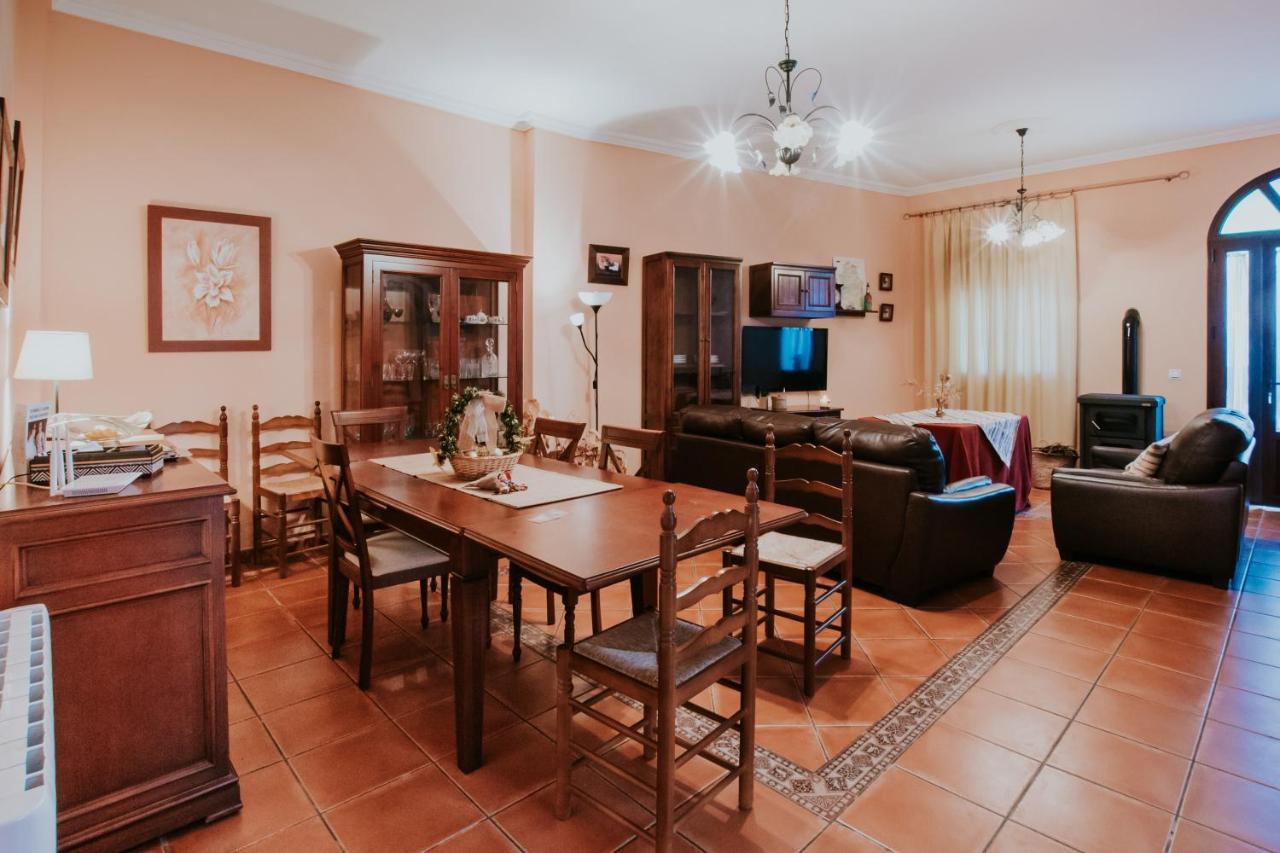 Casa Rural Con Jacuzzi, Sauna, Barbacoa Y Barra Cabeza la Vaca Ngoại thất bức ảnh